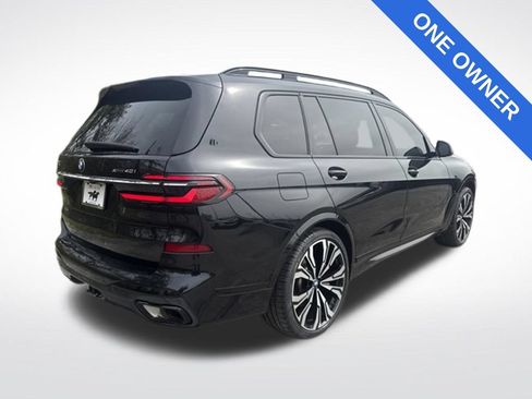 Used 2023 BMW X7 xDrive40i w/ M Sport Package AWD/4WD image 3