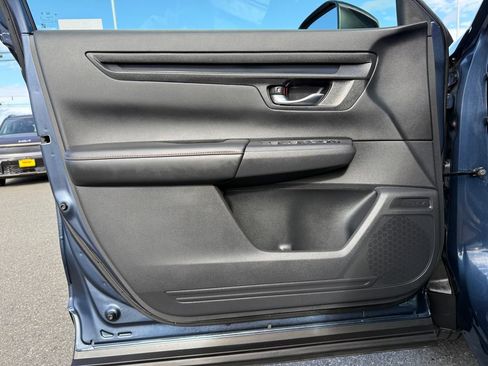 Used 2024 Honda CR-V Sport image 19