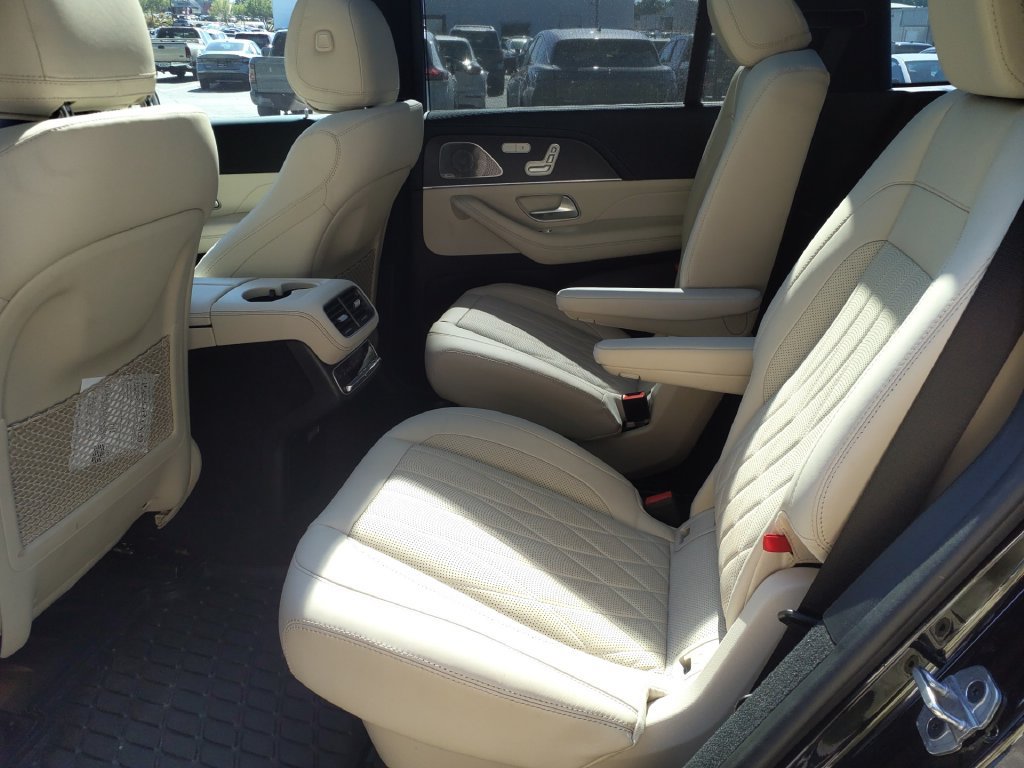 Used 2023 Mercedes-Benz GLS 63 AMG 4MATIC image 22