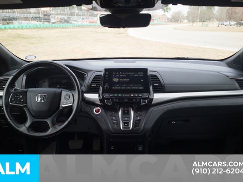 Used 2023 Honda Odyssey Sport image 22