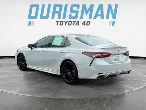 Used 2023 Toyota Camry XSE FWD image 5