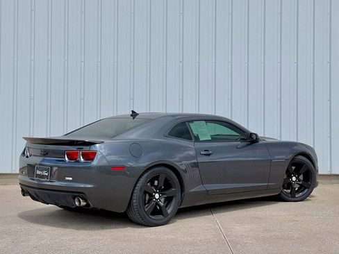 Used 2010 Chevrolet Camaro SS w/ RS Package RWD image 6