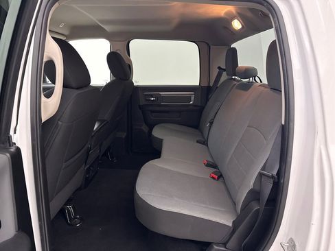 Used 2022 RAM 1500 Classic SLT image 16