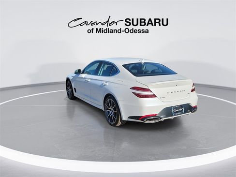 Used 2025 Genesis G70 2.5T image 5