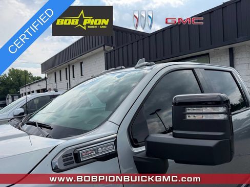 Used 2024 GMC Sierra 2500 AT4 w/ AT4 Preferred Package AWD/4WD image 5