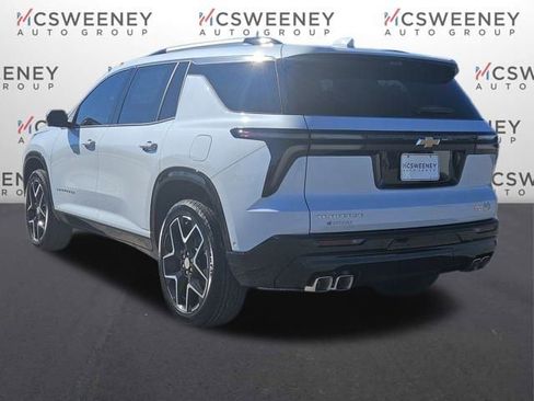 New 2026 Chevrolet Traverse High Country image 3