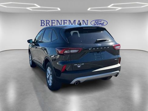 Certified 2025 Ford Escape Active w/ Cold Weather Package image 8