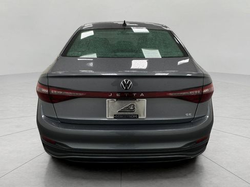 New 2026 Volkswagen Jetta SE image 4