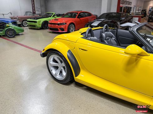 Used 1999 Plymouth Prowler RWD image 45