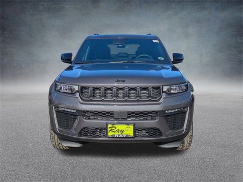 New 2026 Jeep Grand Cherokee Limited image 9