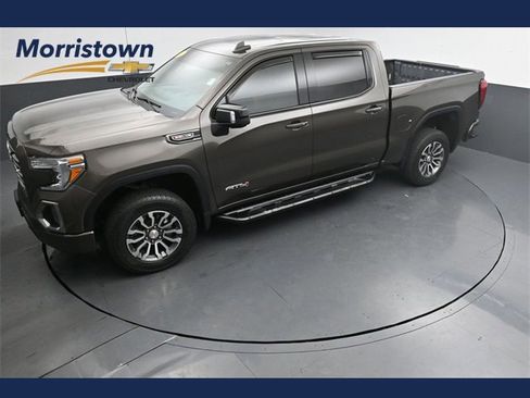 Used 2020 GMC Sierra 1500 AT4 w/ AT4 Premium Package image 1