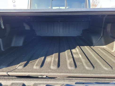 Used 2020 Jeep Gladiator Overland w/ Trailer Tow Package image 35