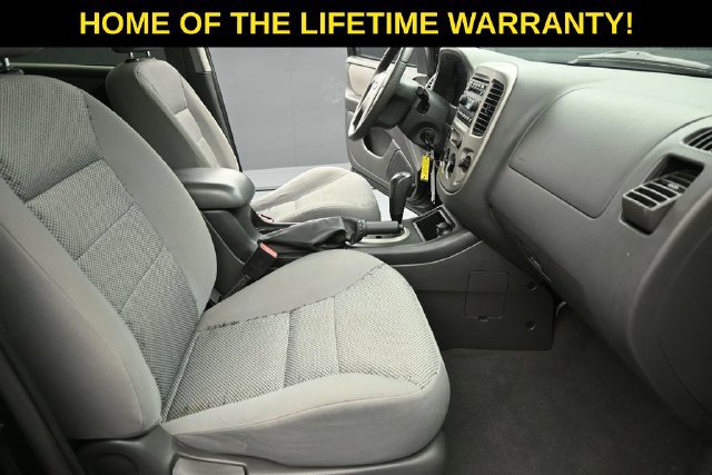 Used 2005 Ford Escape XLT AWD/4WD image 32
