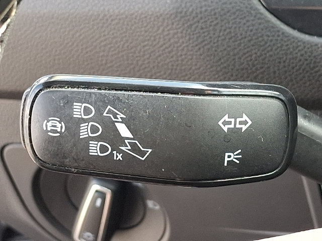 Used 2024 Volkswagen Tiguan SE AWD/4WD image 26