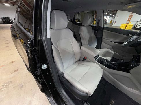 Used 2019 Hyundai Tucson Value image 16