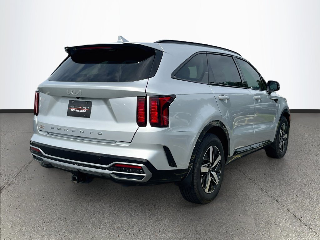 Used 2022 Kia Sorento EX w/ Panoramic Sunroof Package FWD image 7