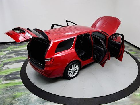 Used 2021 Dodge Durango GT image 39