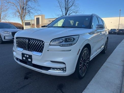 Used 2020 Lincoln Aviator Black Label w/ Dynamic Handling Package image 3