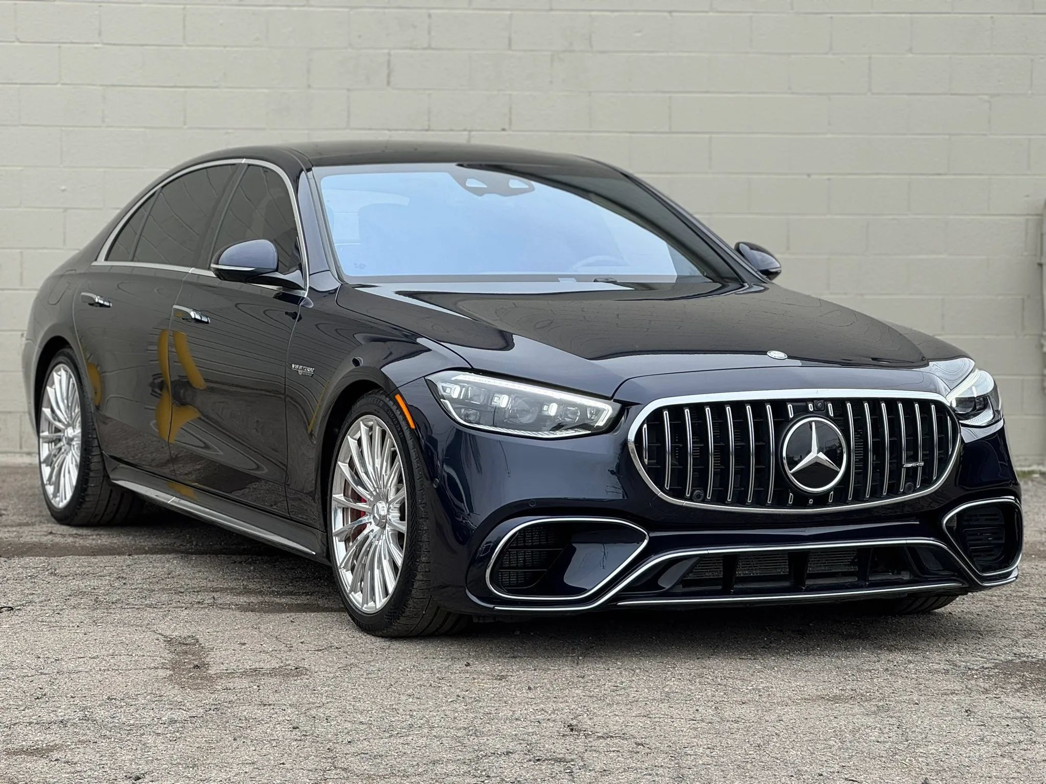 Used 2024 Mercedes-Benz S 63 AMG S image 17