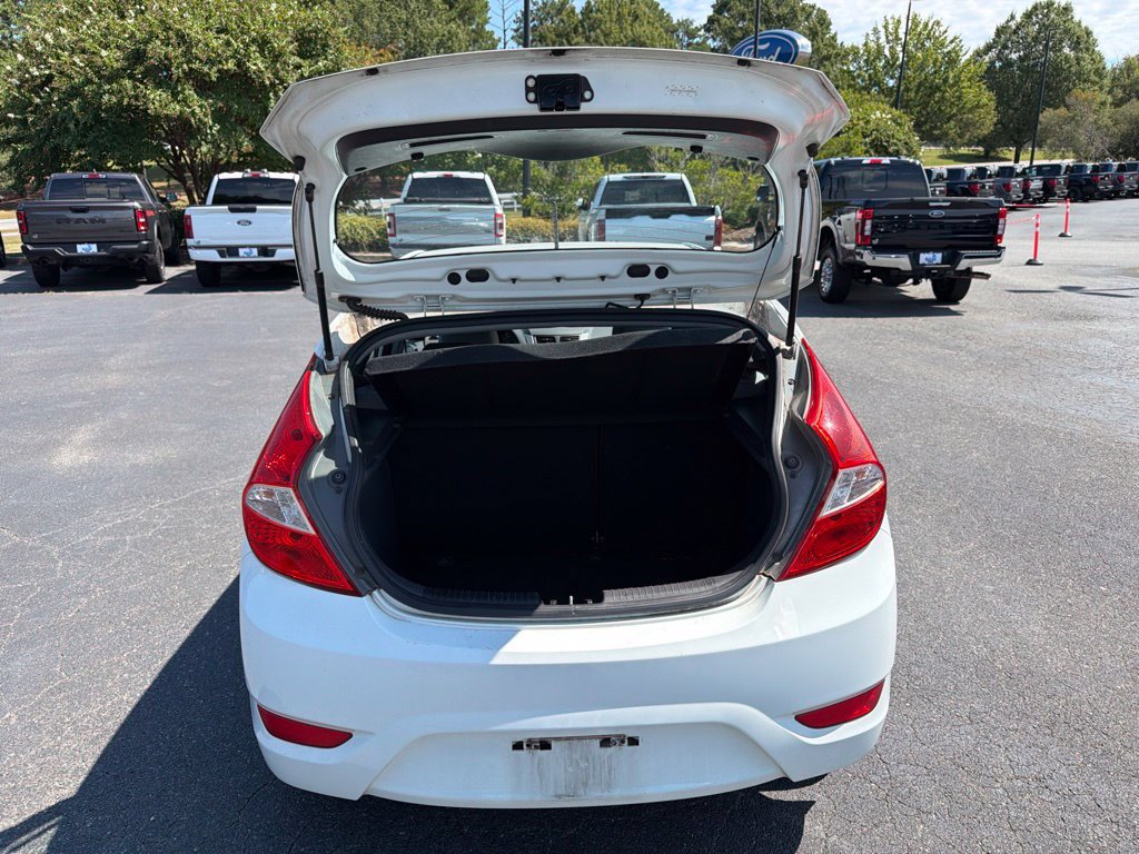 Used 2013 Hyundai Accent GS FWD image 14