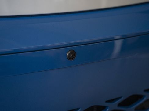 Used 2025 Volkswagen ID. Buzz 1st Edition RWD image 15