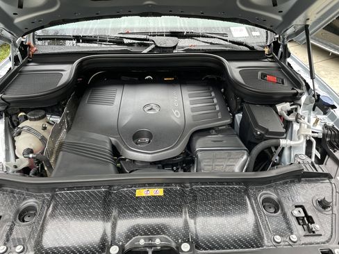 Certified 2024 Mercedes-Benz GLE 450 4MATIC image 49