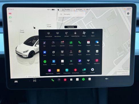 Used 2023 Tesla Model Y Performance image 31