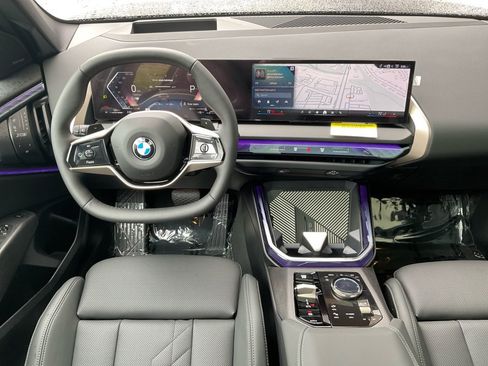 Certified 2025 BMW X3 xDrive30i w/ Premium Package image 33