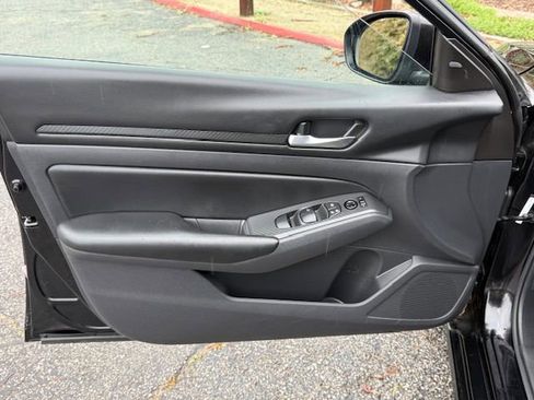 Used 2022 Nissan Altima 2.5 S w/ Driver Assist Package image 26