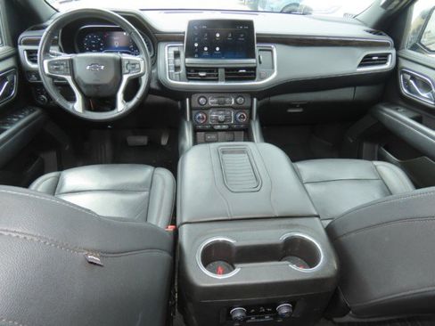 Used 2022 Chevrolet Tahoe Z71 AWD/4WD image 23