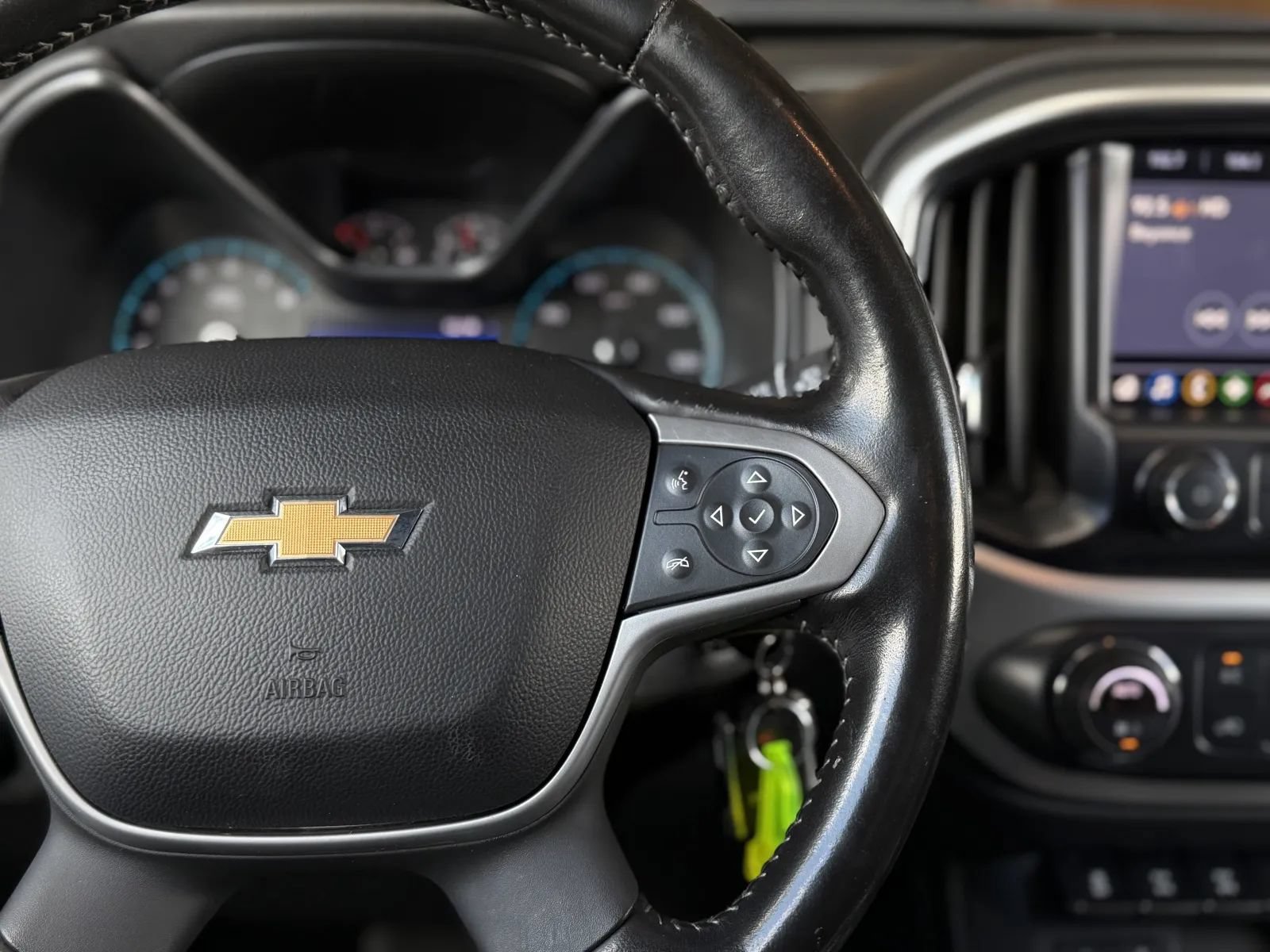 Used 2020 Chevrolet Colorado ZR2 w/ Colorado ZR2 Bison Edition AWD/4WD image 21
