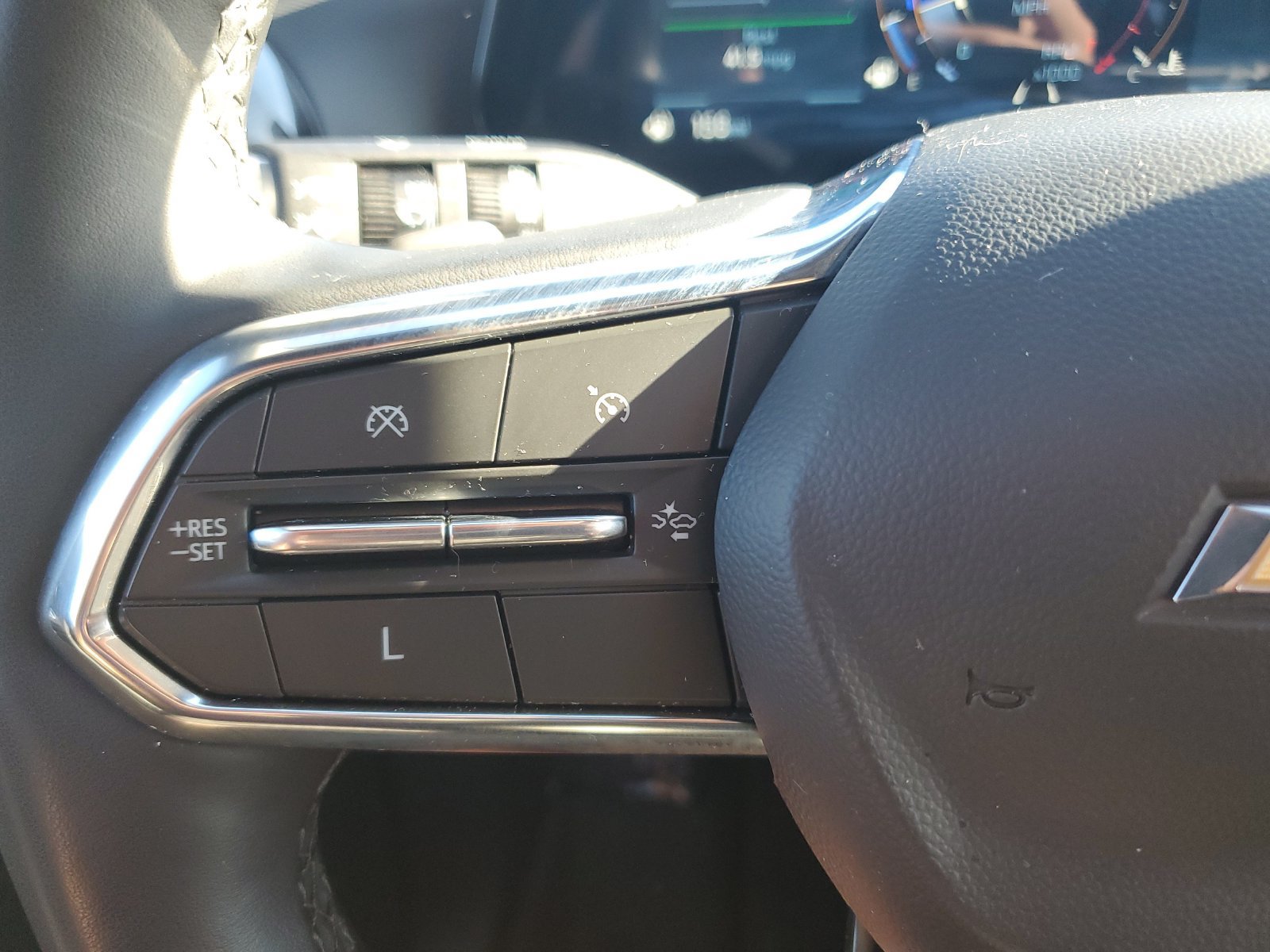 Used 2025 Chevrolet Equinox LT w/ Convenience Package II FWD image 22