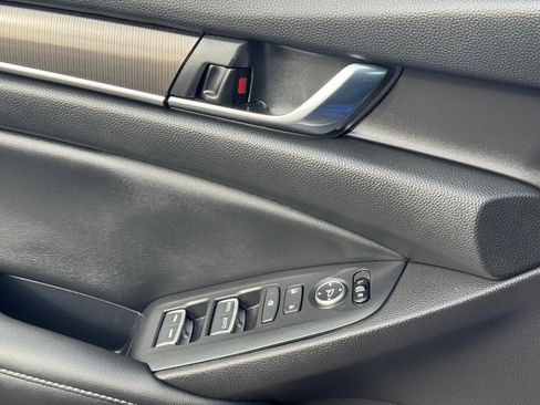 Certified 2022 Honda Accord Sport image 24