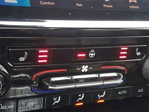 Used 2024 Jeep Grand Cherokee Limited 4xe image 27