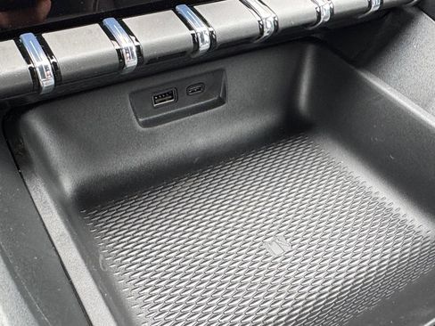 New 2027 GMC Terrain Elevation w/ Elevation Premium Package AWD/4WD image 26