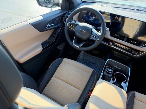 New 2026 Chevrolet Equinox ACTIV FWD image 22