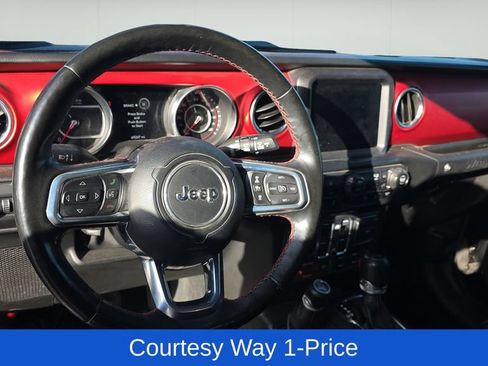 Used 2020 Jeep Wrangler Unlimited Rubicon AWD/4WD image 12