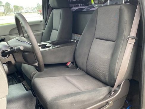 Used 2013 Chevrolet Silverado 1500 W/T image 11