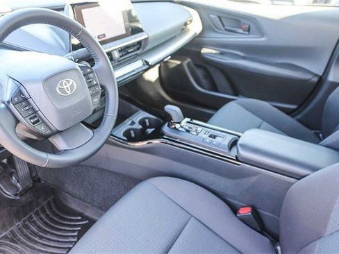 Certified 2024 Toyota Prius LE image 18