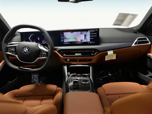 Used 2025 BMW 330i Sedan w/ Convenience Package image 12