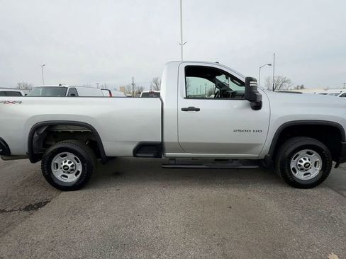 Used 2020 Chevrolet Silverado 2500 W/T w/ WT Convenience Package image 9