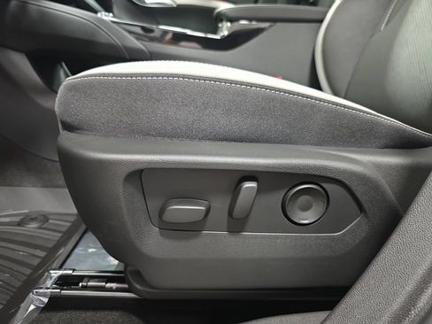 New 2026 Buick Envision Sport Touring AWD/4WD image 32