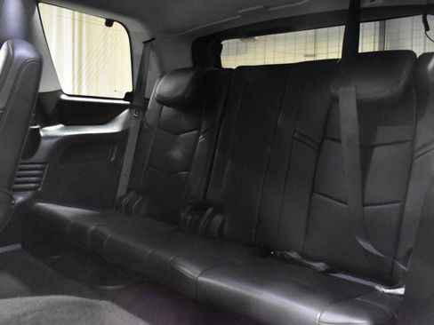 Used 2019 Cadillac Escalade Premium Luxury image 6