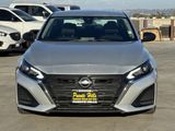 Used 2024 Nissan Altima 2.5 SV image 2