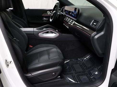 Certified 2025 Mercedes-Benz GLE 53 AMG 4MATIC Coupe image 39