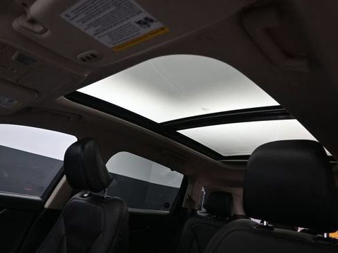 Certified 2023 Lincoln Nautilus Reserve FWD image 19