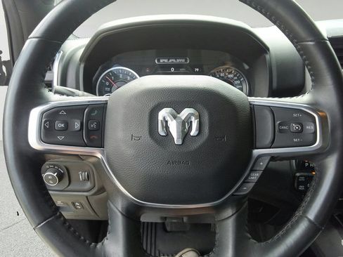 Used 2024 RAM 1500 Big Horn AWD/4WD image 22