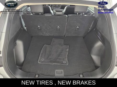 Used 2020 Ford Escape SEL FWD image 16