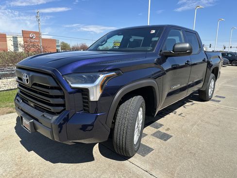 New 2026 Toyota Tundra SR5 w/ SR5 Premium Package AWD/4WD image 3