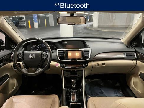 Used 2017 Honda Accord EX-L image 7